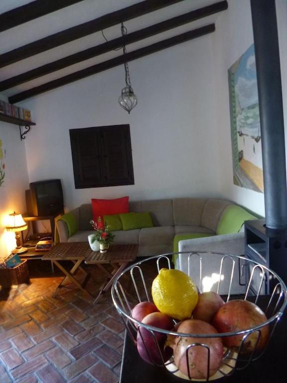 Toro Vista Casita - 1-2 Bedrooms Sayalonga Eksteriør bilde