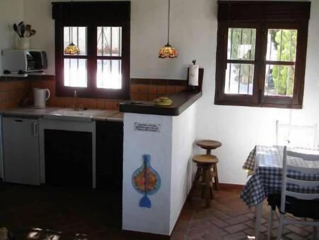 Toro Vista Casita - 1-2 Bedrooms Sayalonga Eksteriør bilde