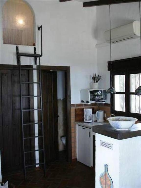 Toro Vista Casita - 1-2 Bedrooms Sayalonga Eksteriør bilde